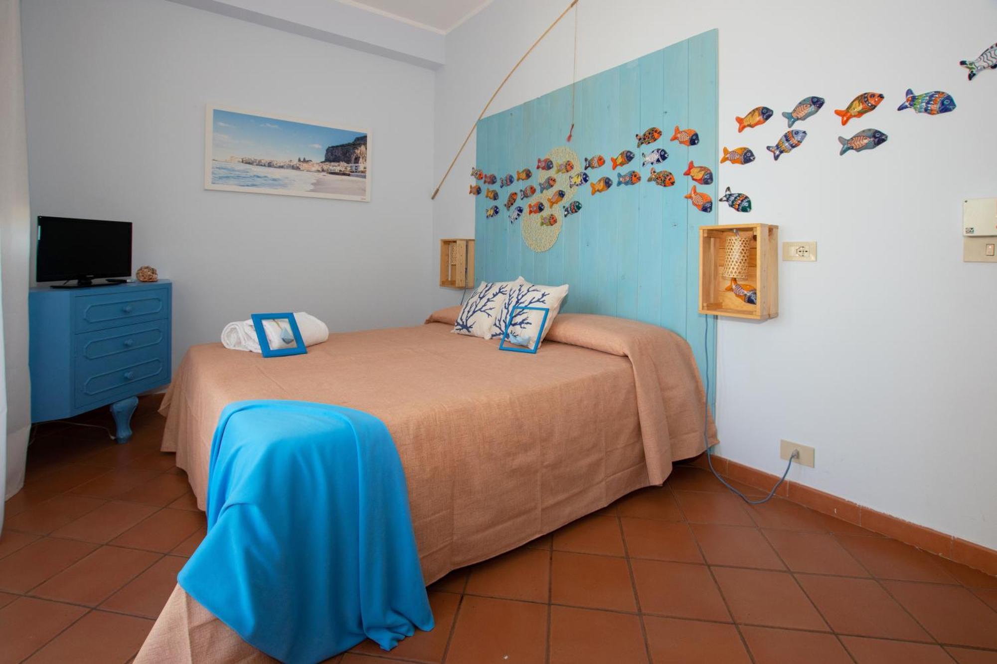 Palermo Mare Holidays Sferracavallo Rum bild