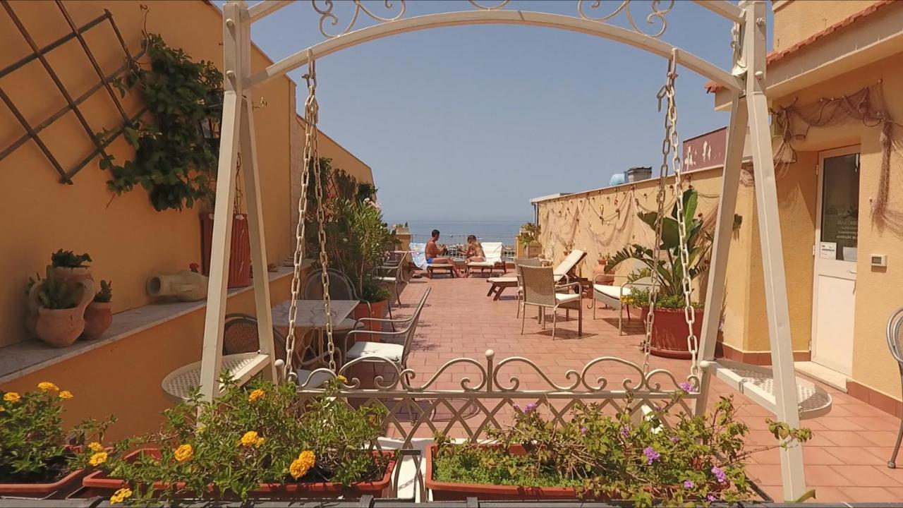 Palermo Mare Holidays Sferracavallo Exteriör bild