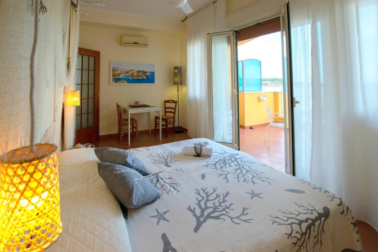 Palermo Mare Holidays Sferracavallo Exteriör bild